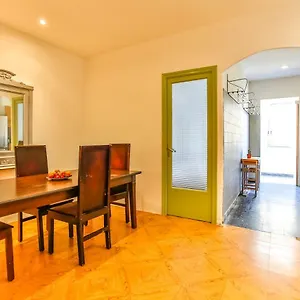 https://basic-platja.topbarcelonahotels.com